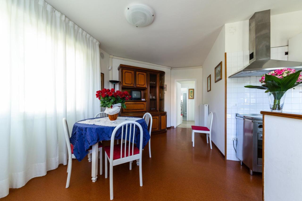 Villa Lucilla Lignano Sabbiadoro Exterior foto